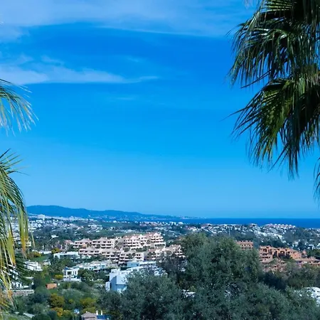 Casa De Las Rosas Estepona